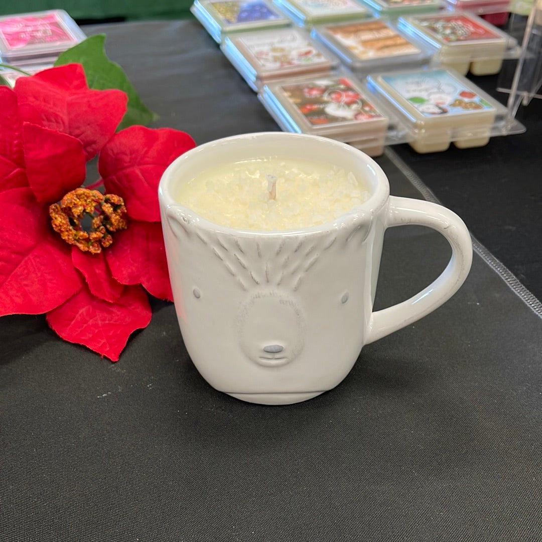 8 oz. Winter Mug Candle (Winter Collection)